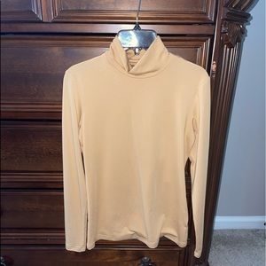 NWOT Schein Turtleneck